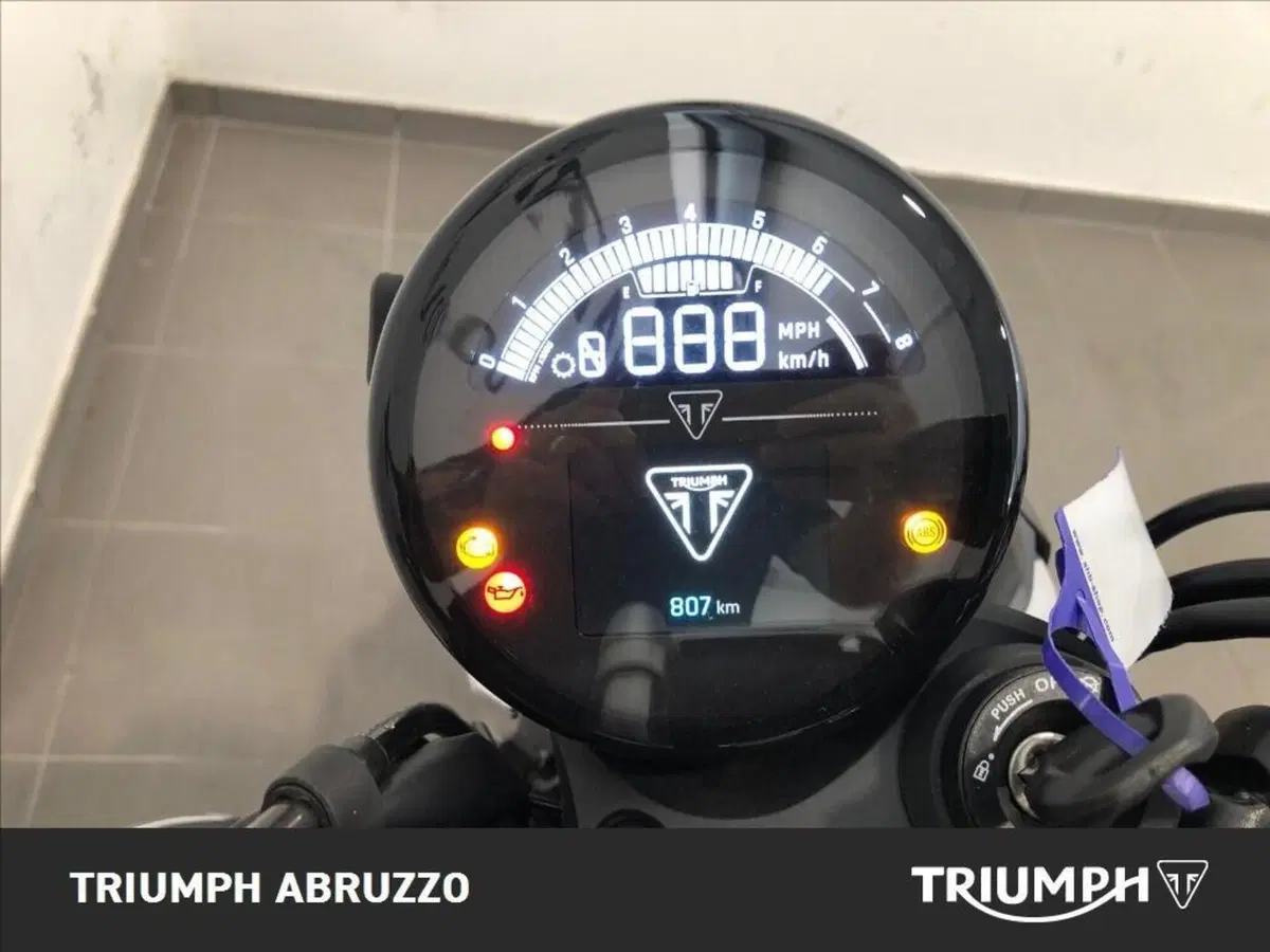 Triumph Trident 800 (2026) (10)