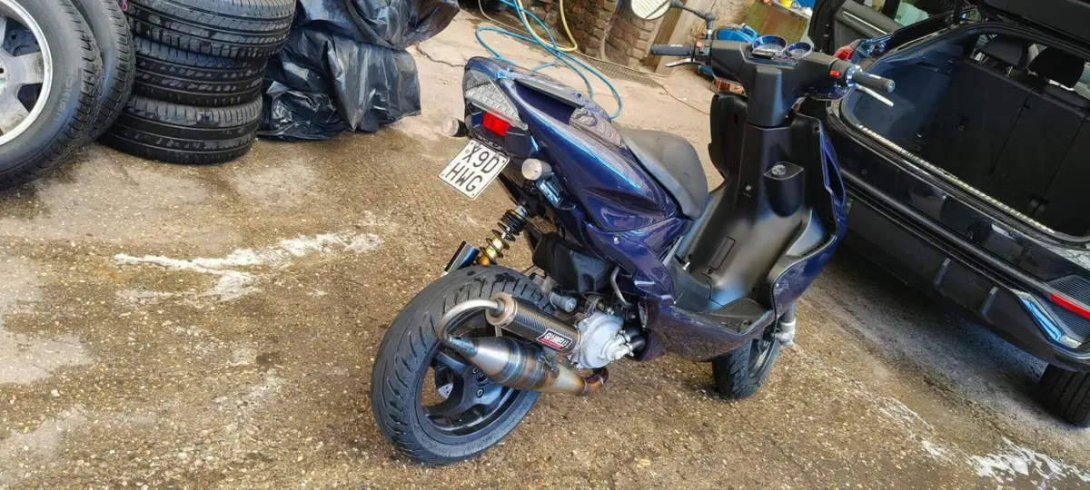 Yamaha Aerox 50 R (2007 - 18) (2)