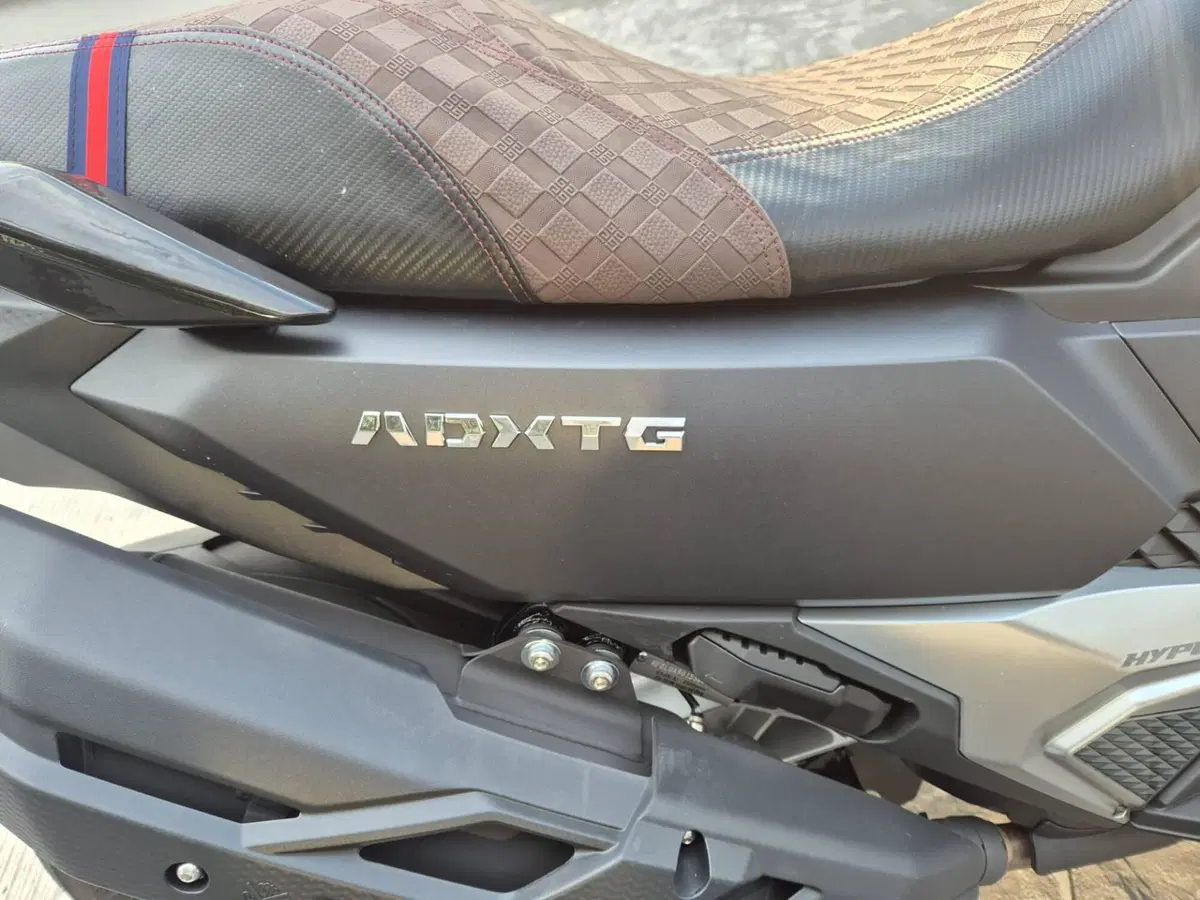 Sym ADXTG 400 (2025 - 26) (2)
