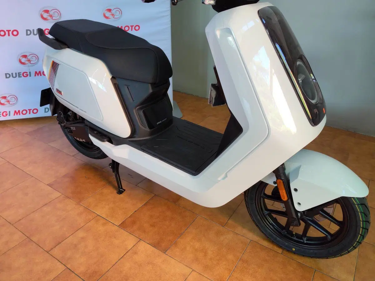 Niu NQiX 500 (2025 - 26) (3)