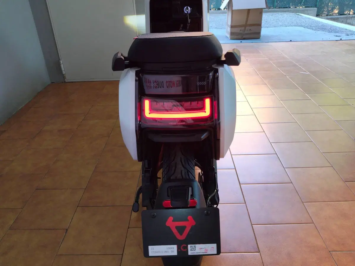Niu NQiX 500 (2025 - 26) (9)