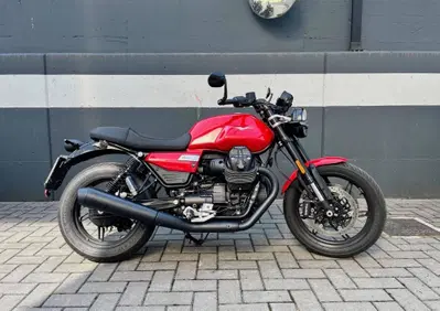 Moto Guzzi V7 Sport (2025 - 26) usata