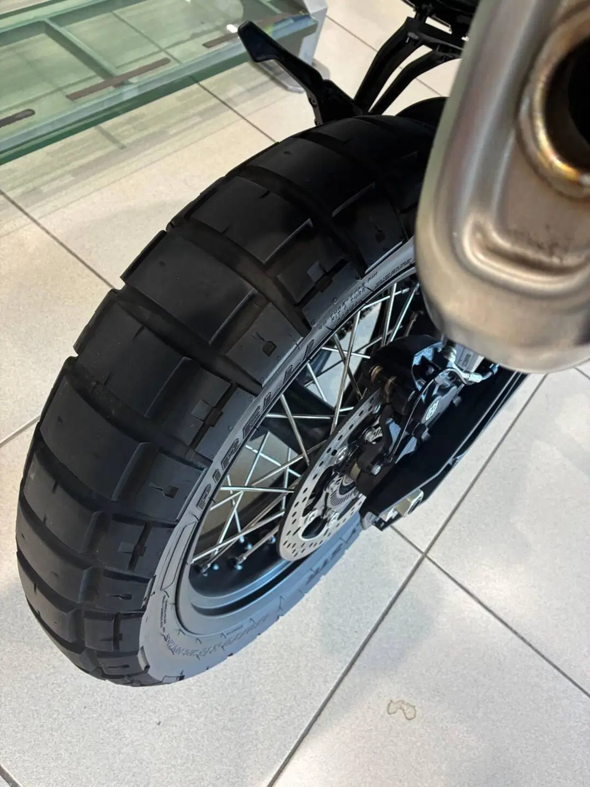 Husqvarna Norden 901 (2022 - 26) (12)