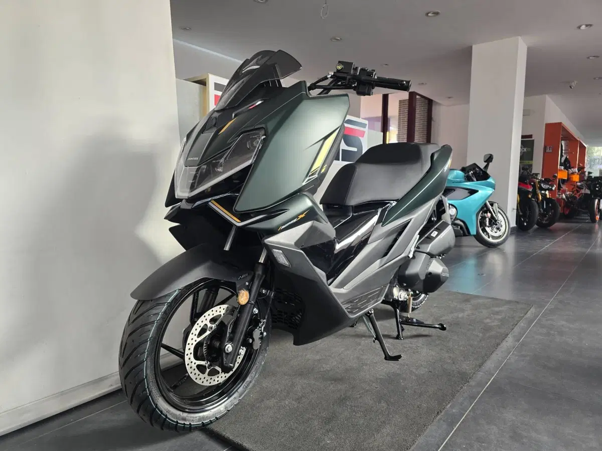 Zontes ZT125-X (2026) (4)