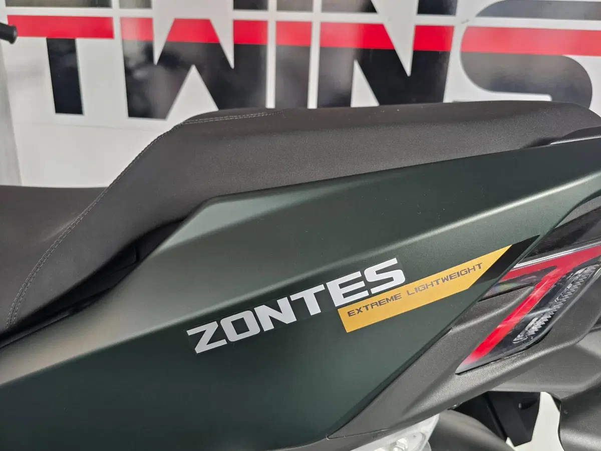 Zontes ZT125-X (2026) (13)