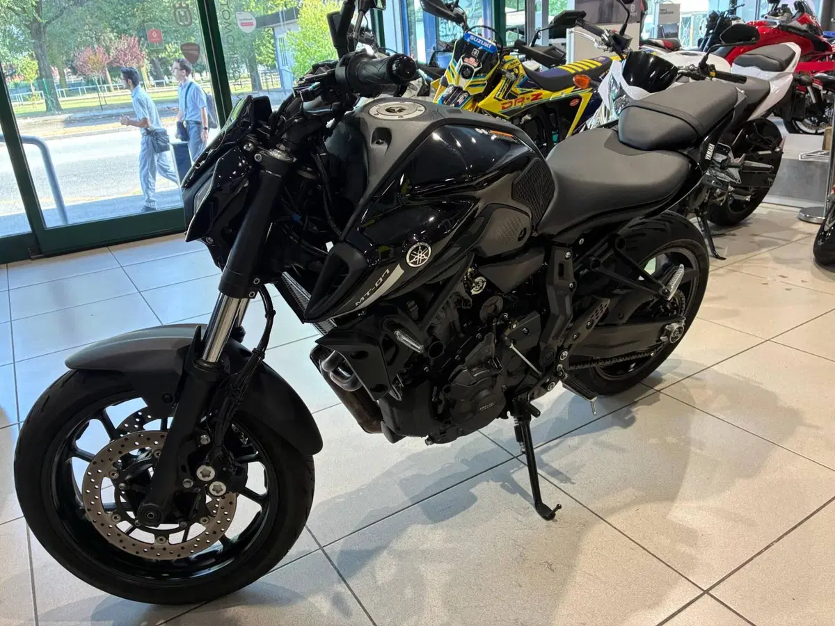 Yamaha MT-07 (2021 - 24) (8)