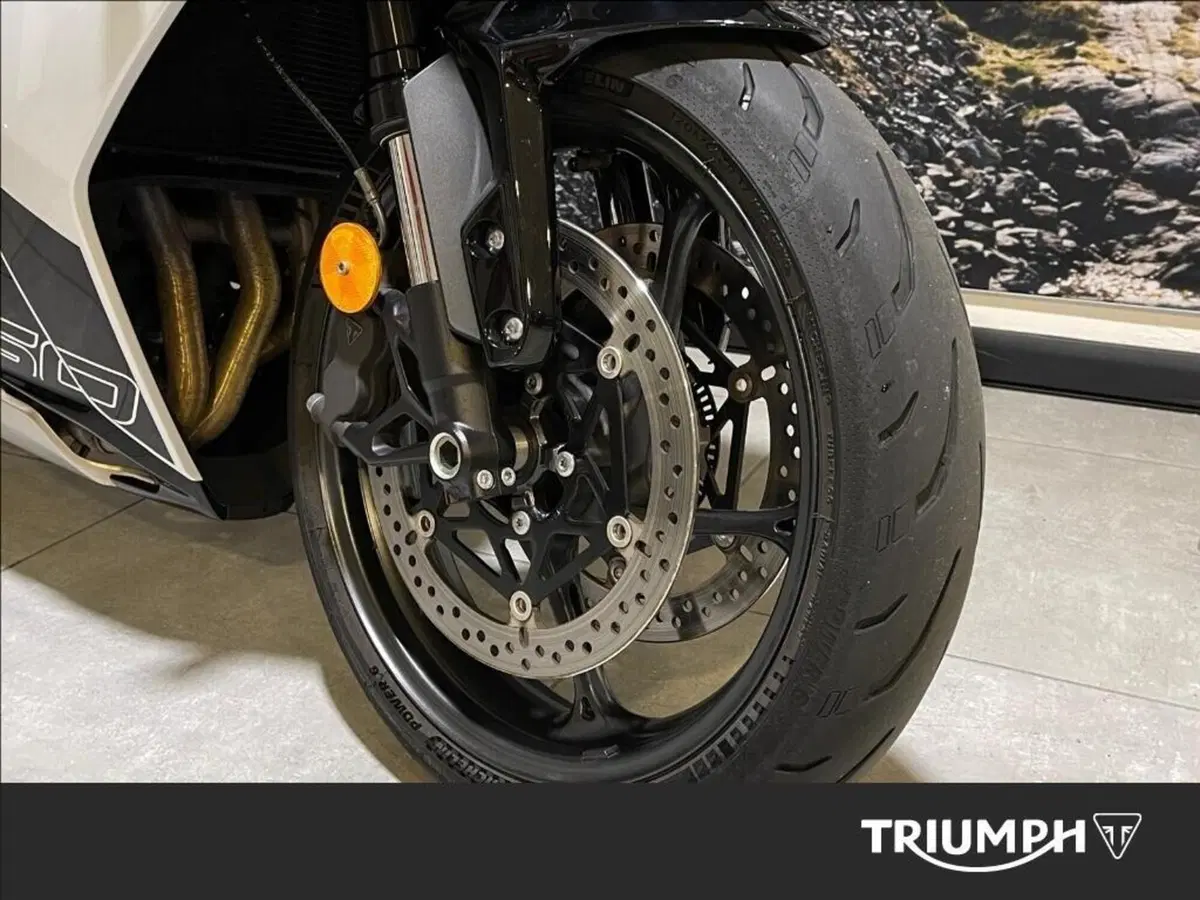 Triumph Daytona 660 (2024 - 26) (5)