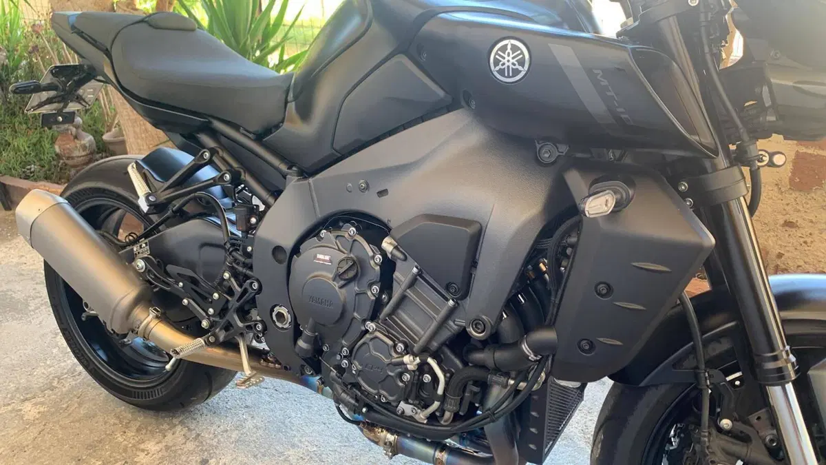 Yamaha MT-10 (2022 - 26) (4)