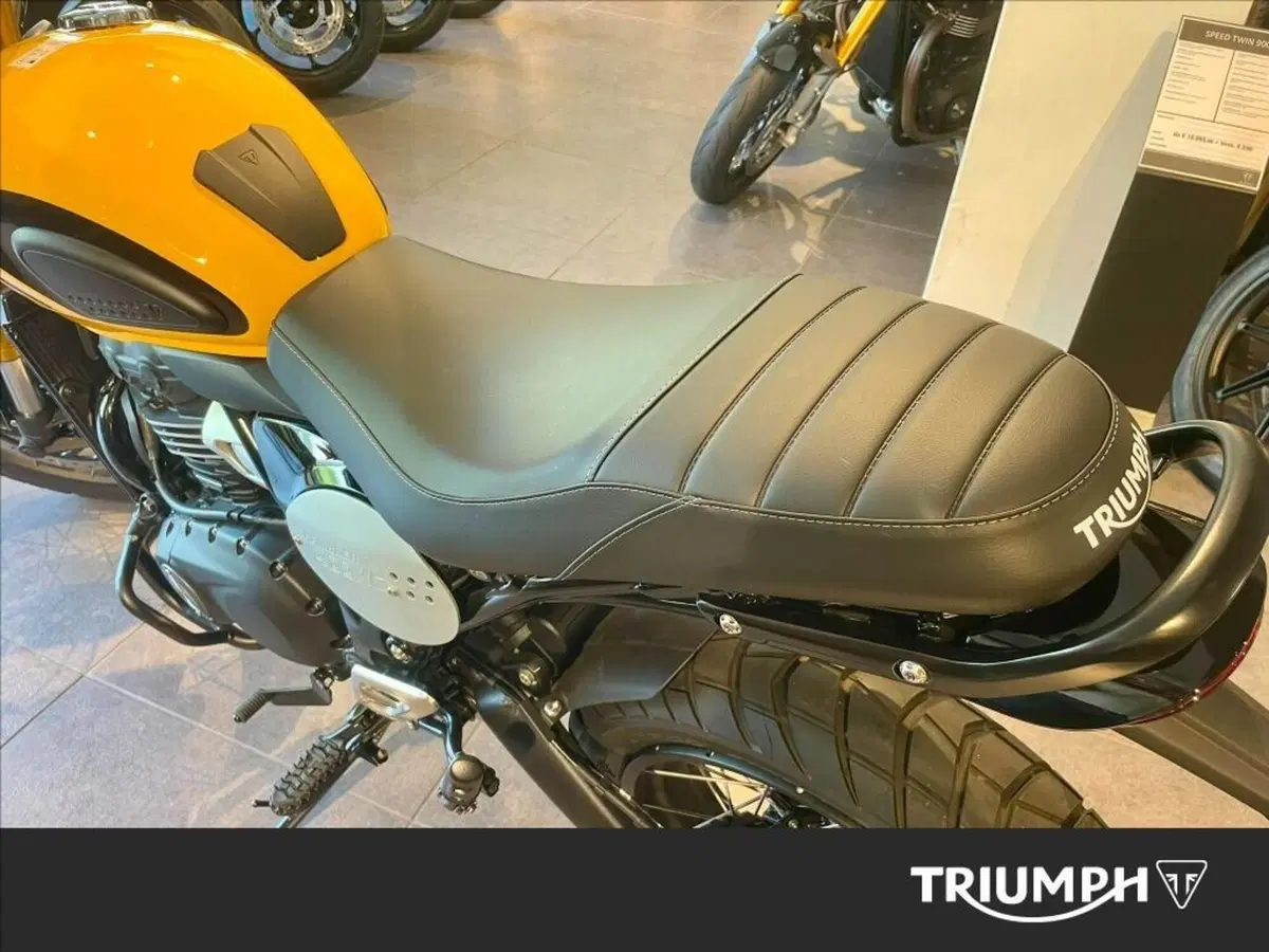Triumph Scrambler 400 XC (2025 - 26) (6)