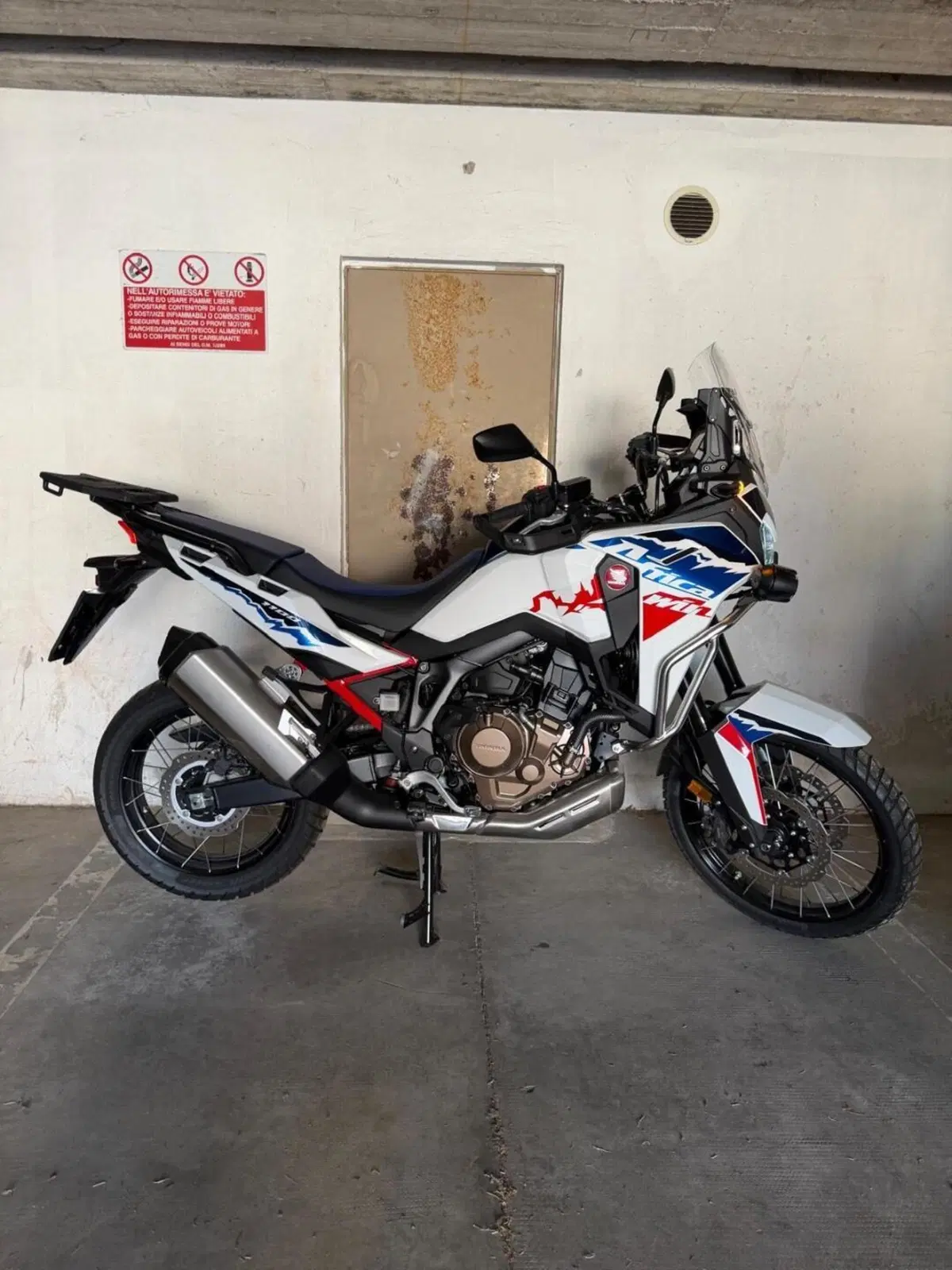 Honda Africa Twin CRF 1100L ES (2024 - 26)