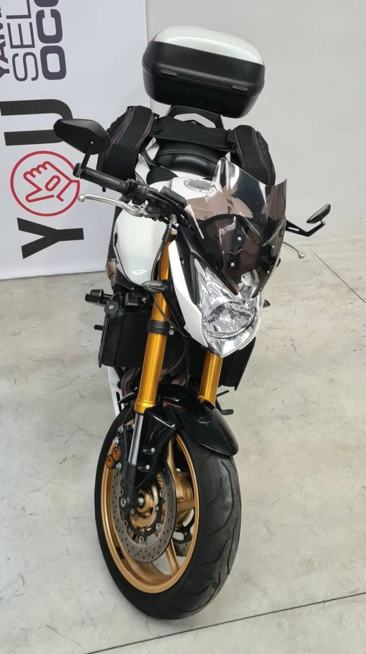 Yamaha FZ8 (2010 - 12) (3)