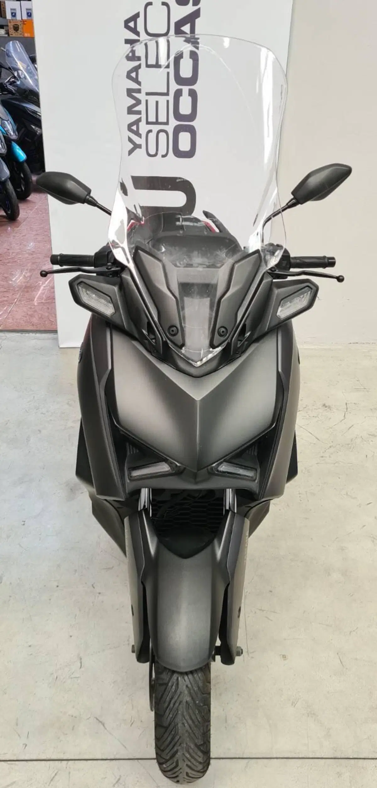 Yamaha X-Max 300 (2021 - 24) (3)