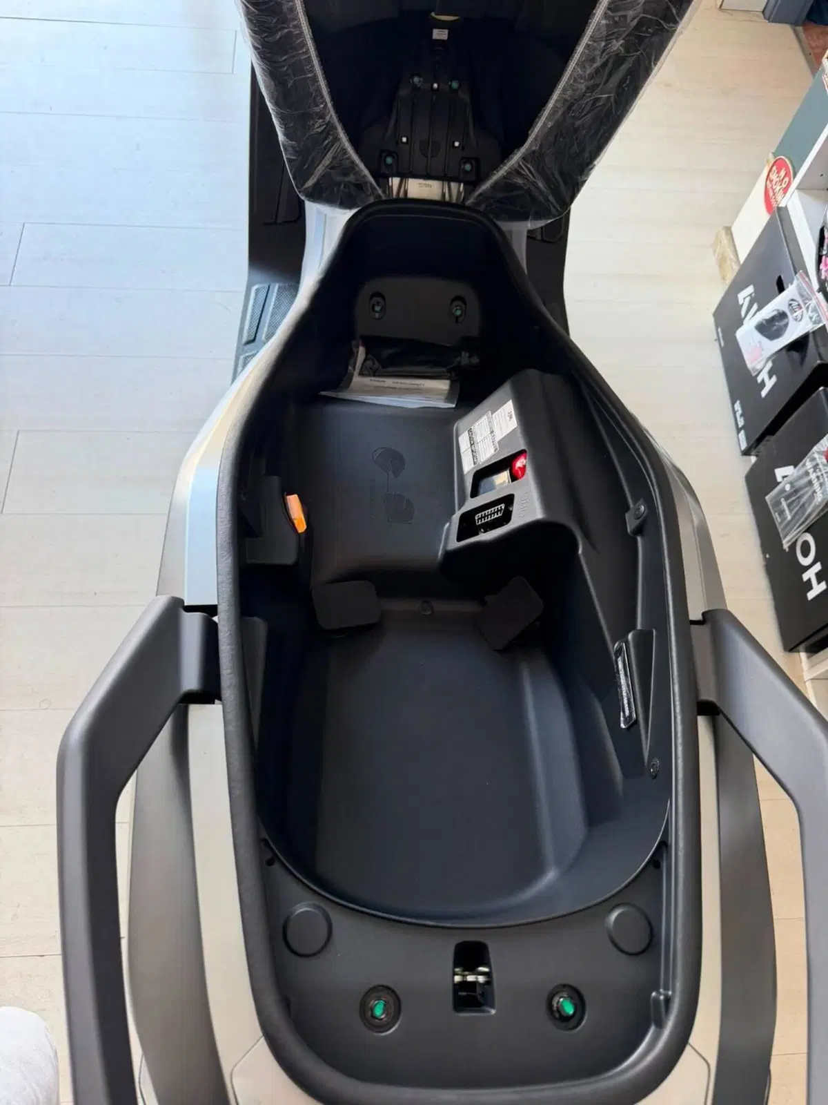 Sym CruiSym 400 (2026) (4)