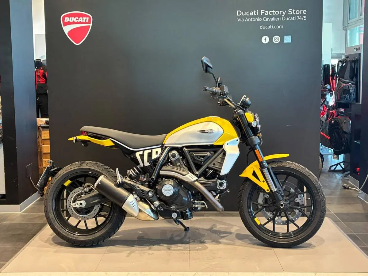 Ducati Scrambler 800 Icon (2023 - 24) (2)