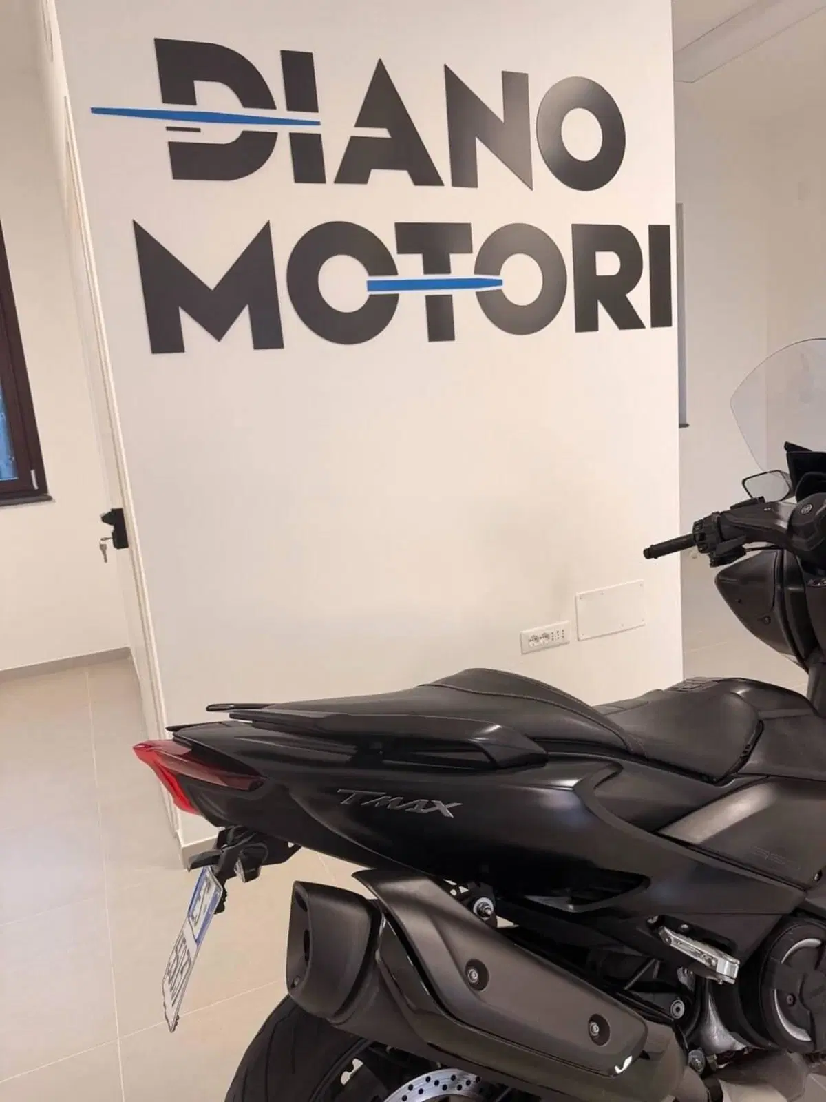 Yamaha T-Max 560 (2020 - 21) (9)