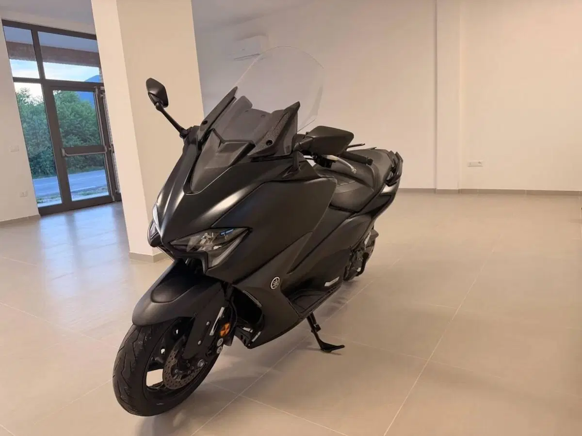 Yamaha T-Max 560 (2020 - 21) (11)