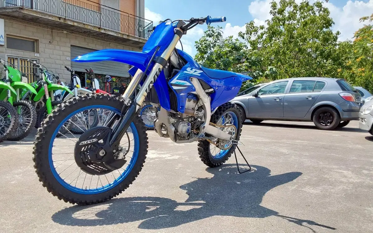 Yamaha YZ 250 F (2025) (9)