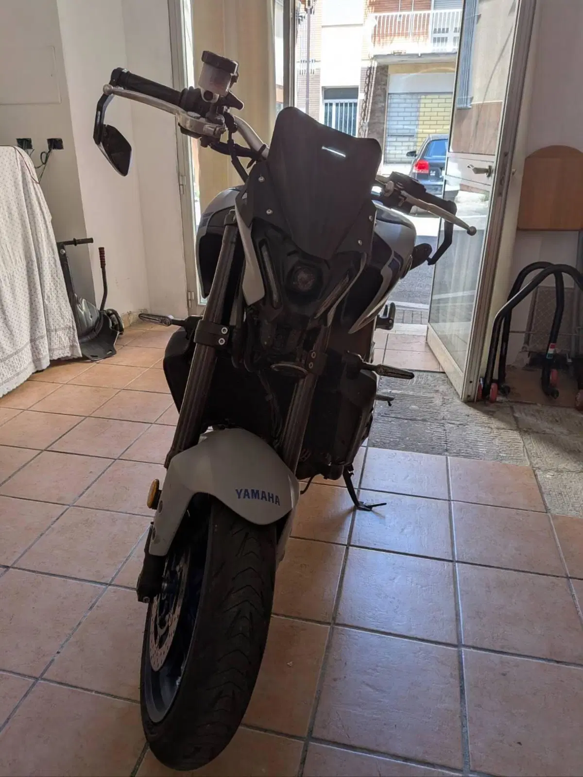 Yamaha MT-09 (2021 - 23) (7)