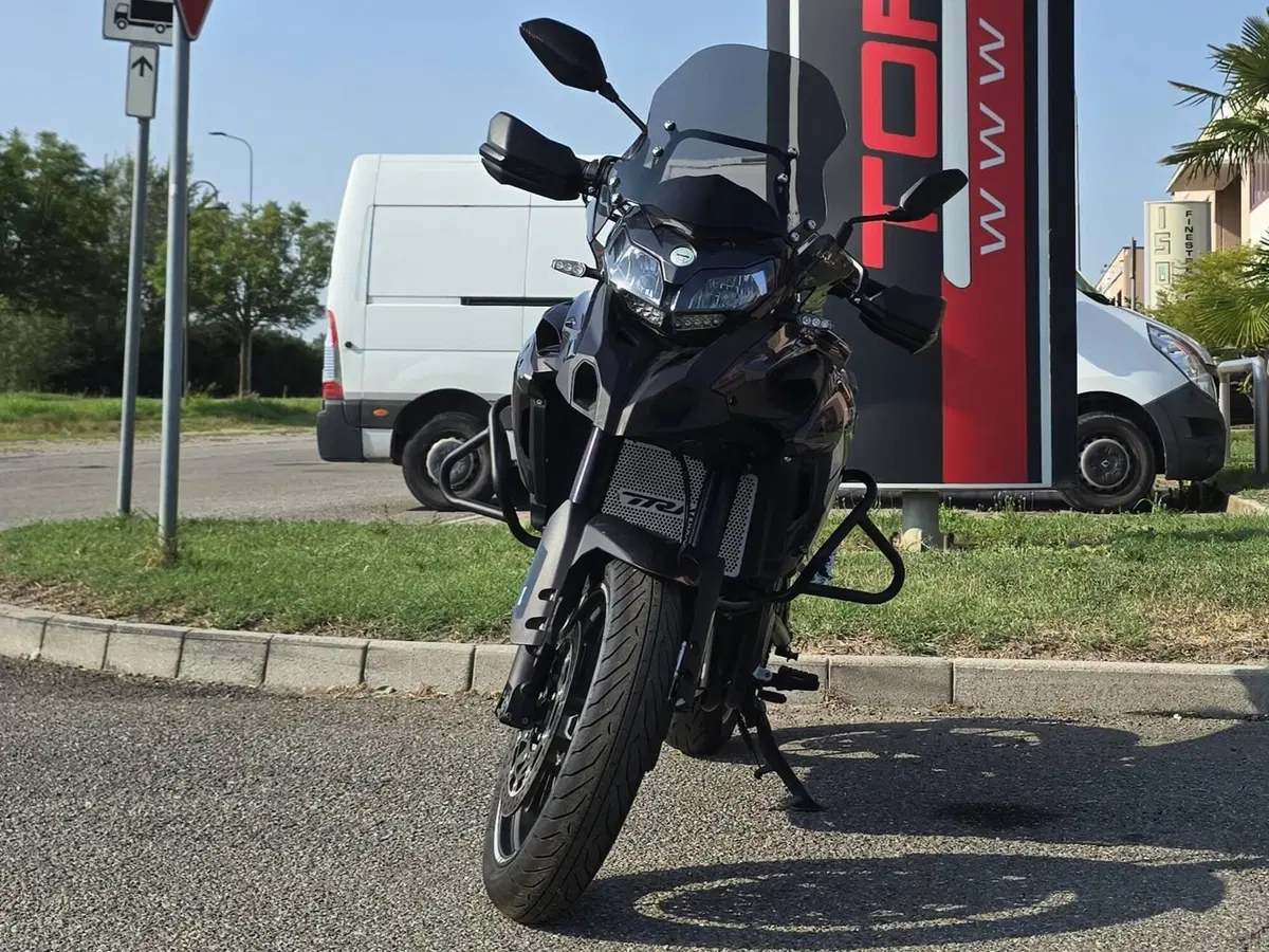 Benelli TRK 502 (2021 - 25) (2)