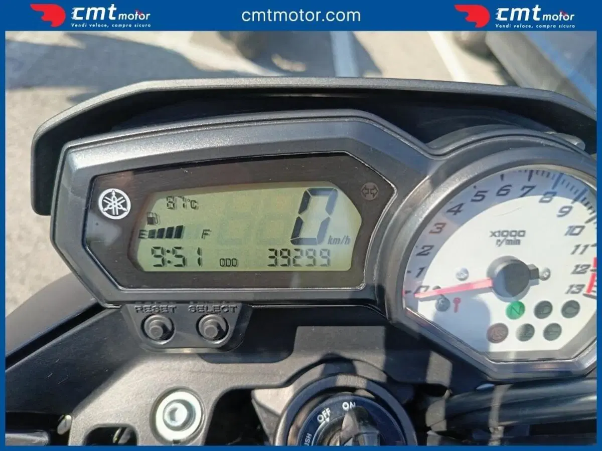 Yamaha FZ8 ABS (2010 - 13) (5)