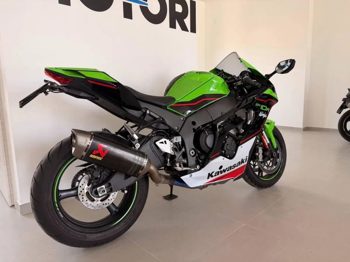 Kawasaki Ninja 1000 ZX-10R Performance (2021 - 24) (9)