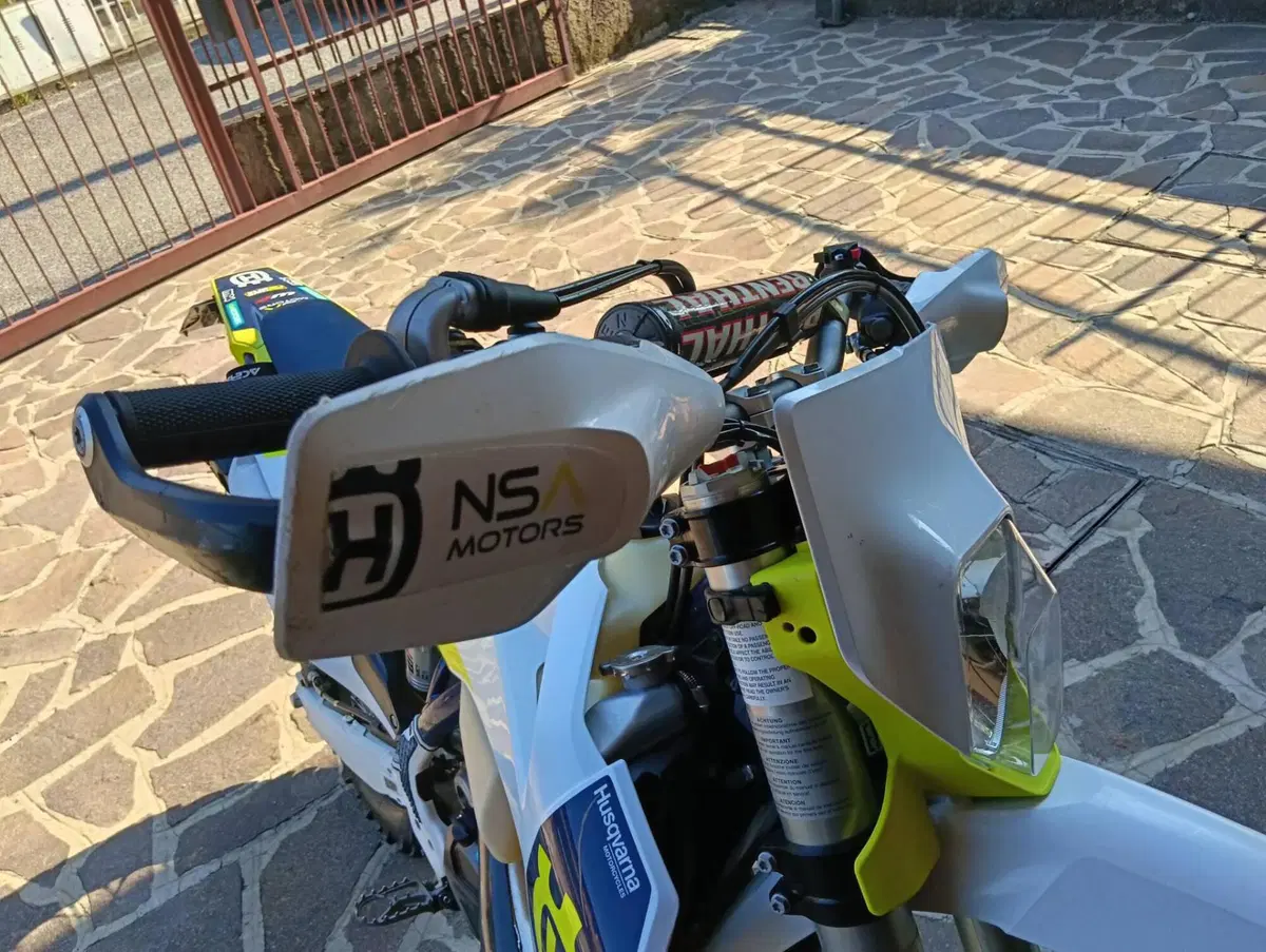 Husqvarna TE 250i (2023) (6)