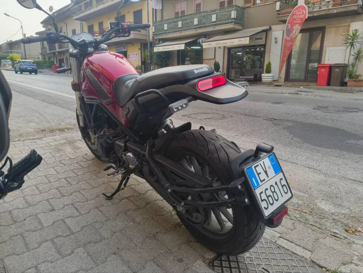 Benelli Leoncino 500 (2021 - 25) (5)