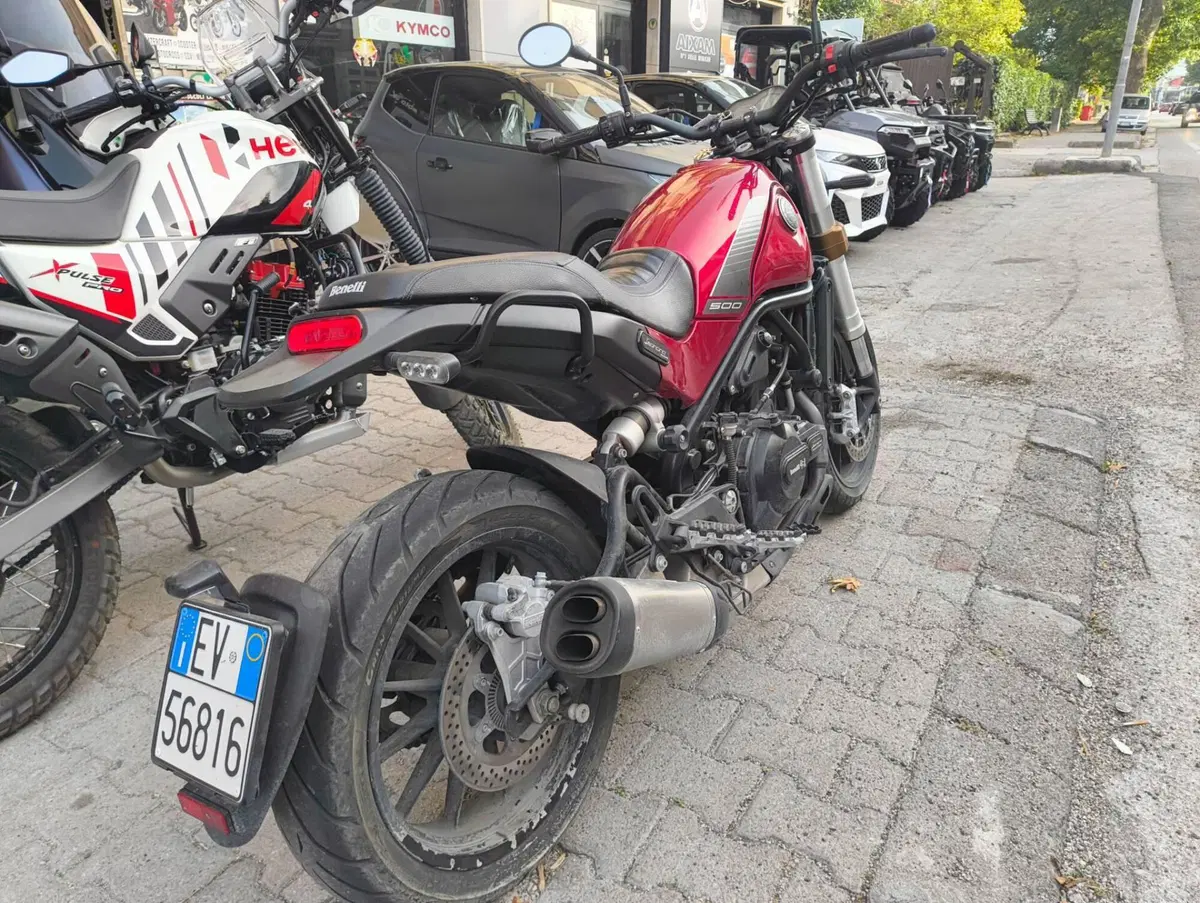 Benelli Leoncino 500 (2021 - 25) (6)
