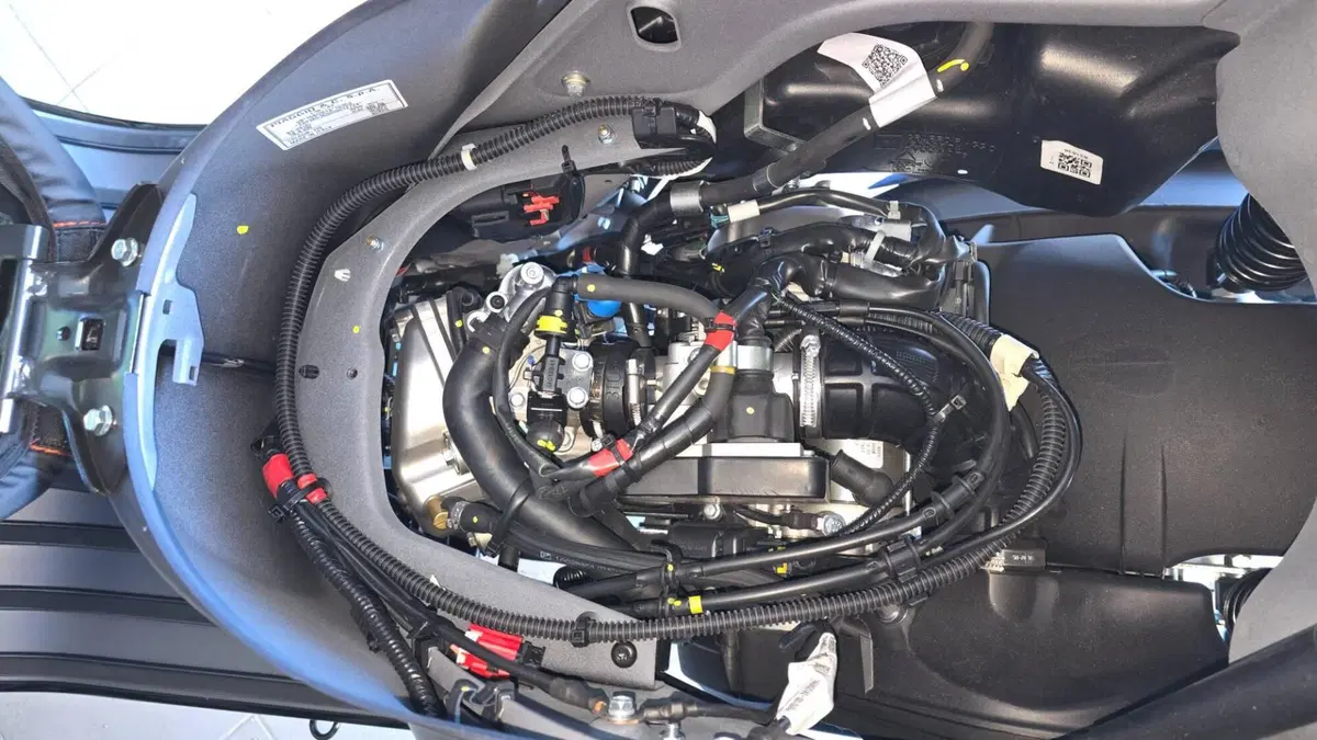 Vespa GTS 310 Supersport (2025 - 26) (7)