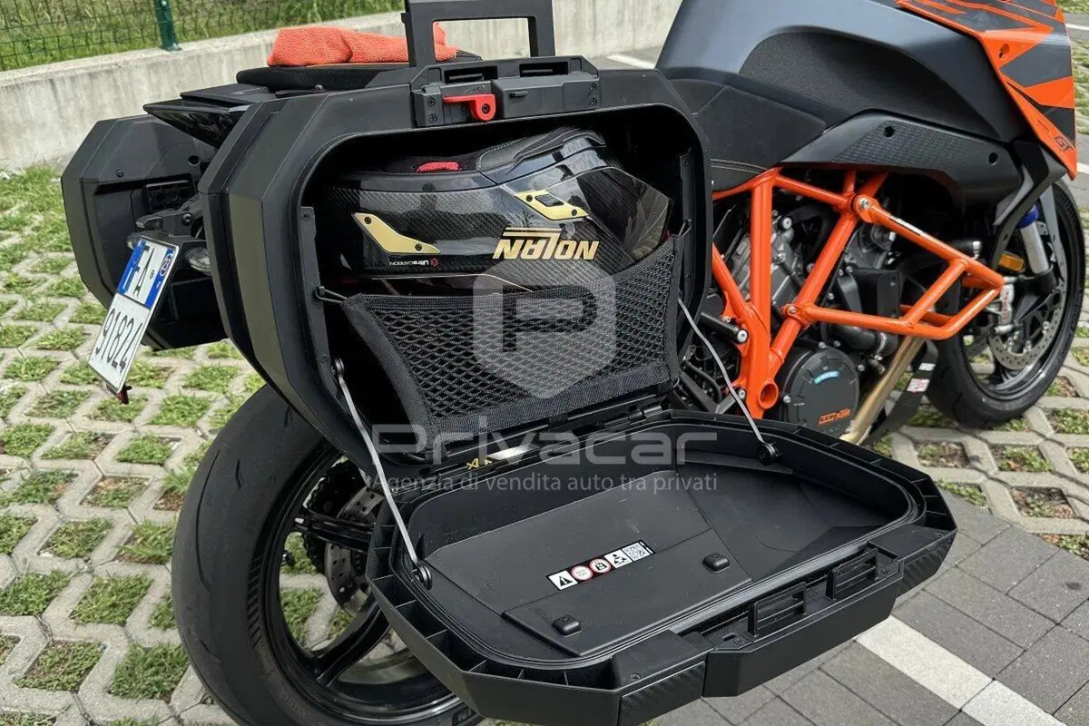 KTM 1290 Super Duke GT (2022 - 25) (13)