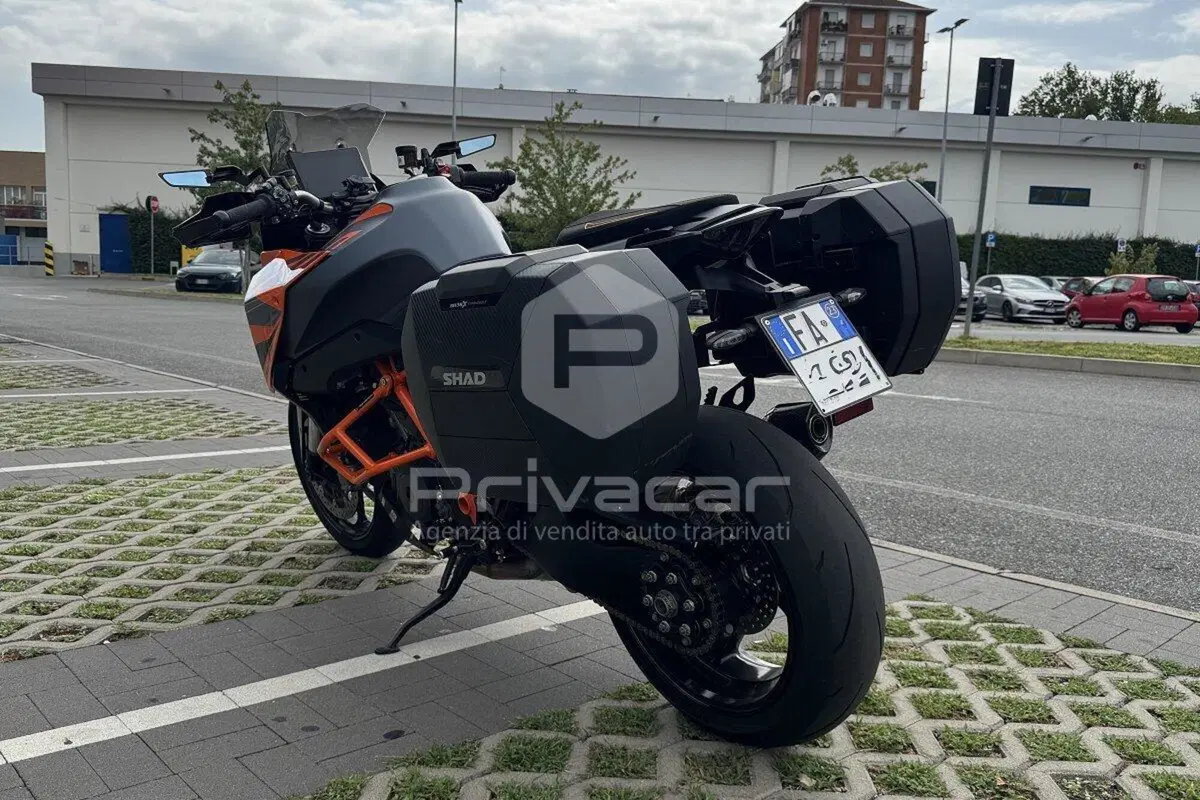 KTM 1290 Super Duke GT (2022 - 25) (5)