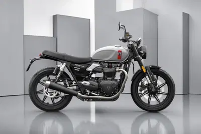 Triumph Speed Twin 900 (2025 - 26) nuova