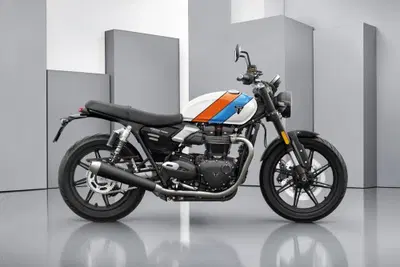 Triumph Speed Twin 900 (2025 - 26) nuova
