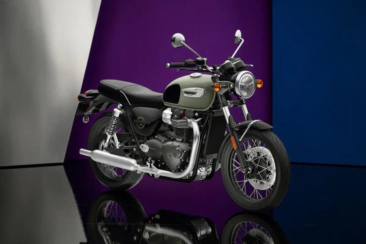 Triumph Bonneville T100 (2026) (3)