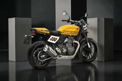 Triumph Tracker 400 (2026) usata
