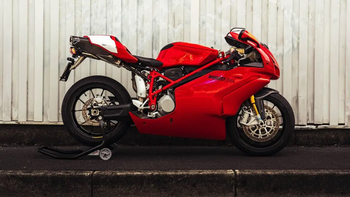 Ducati 999 R (2005 - 06) (15)