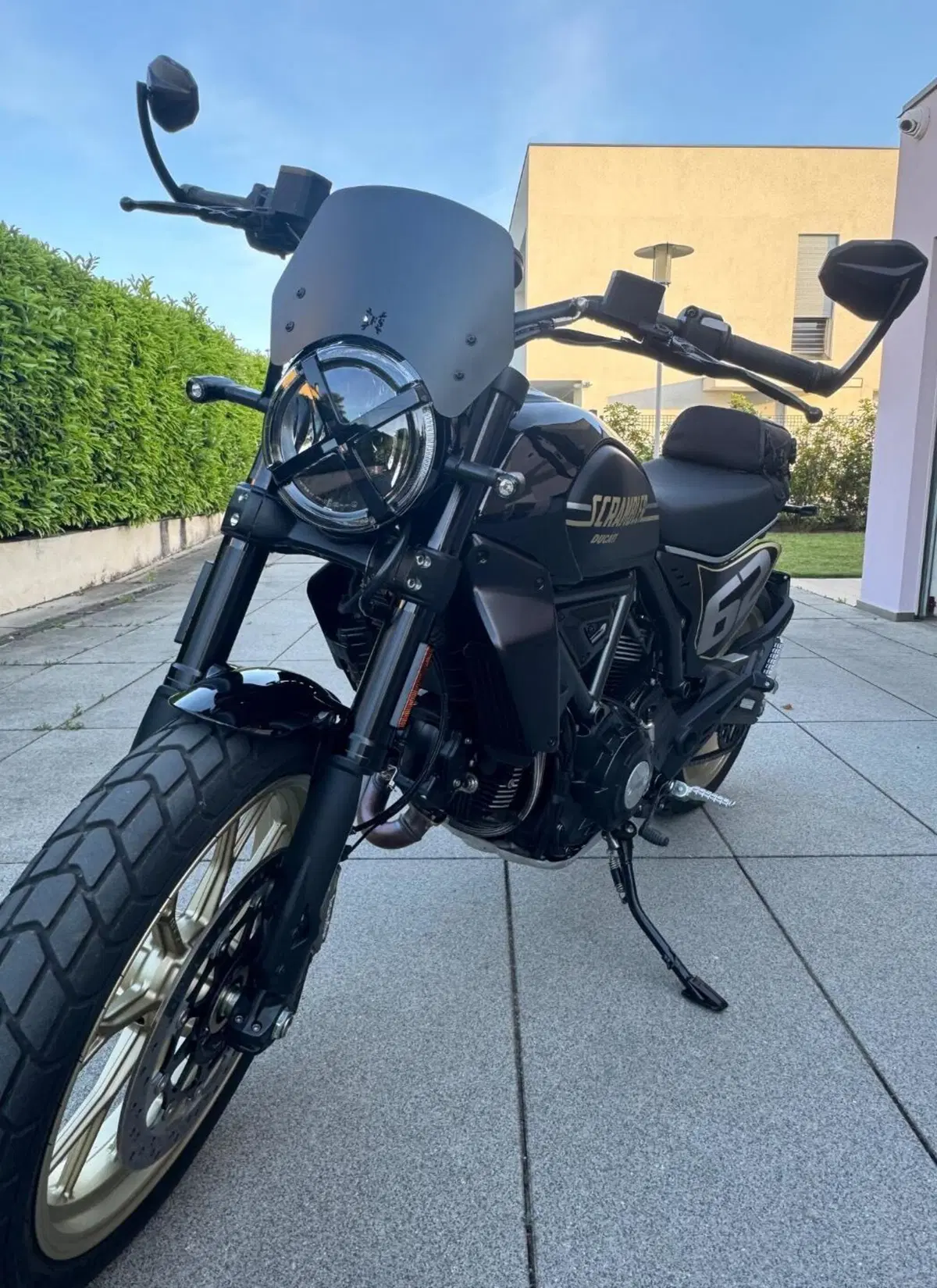 Ducati Scrambler 800 Full Throttle (2025 - 26) (2)