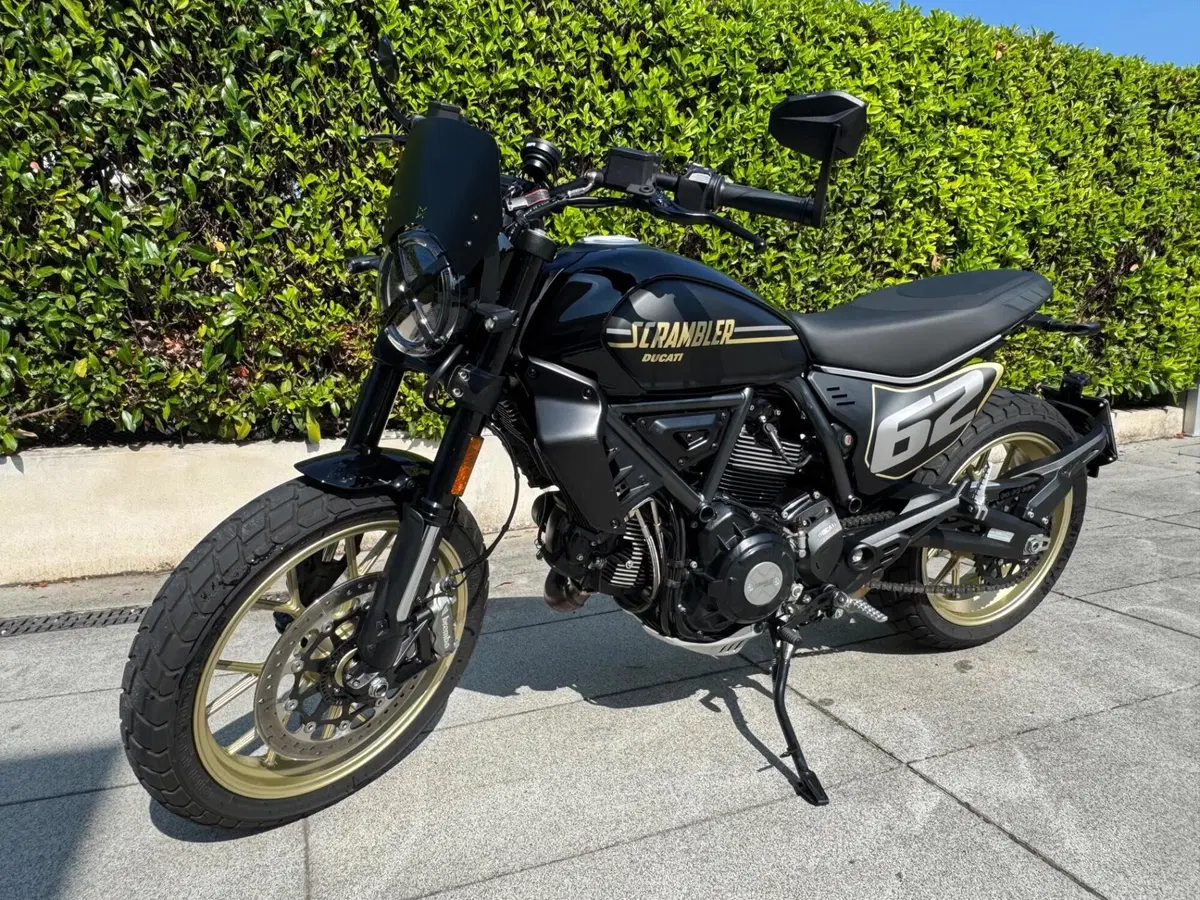 Ducati Scrambler 800 Full Throttle (2025 - 26) (3)