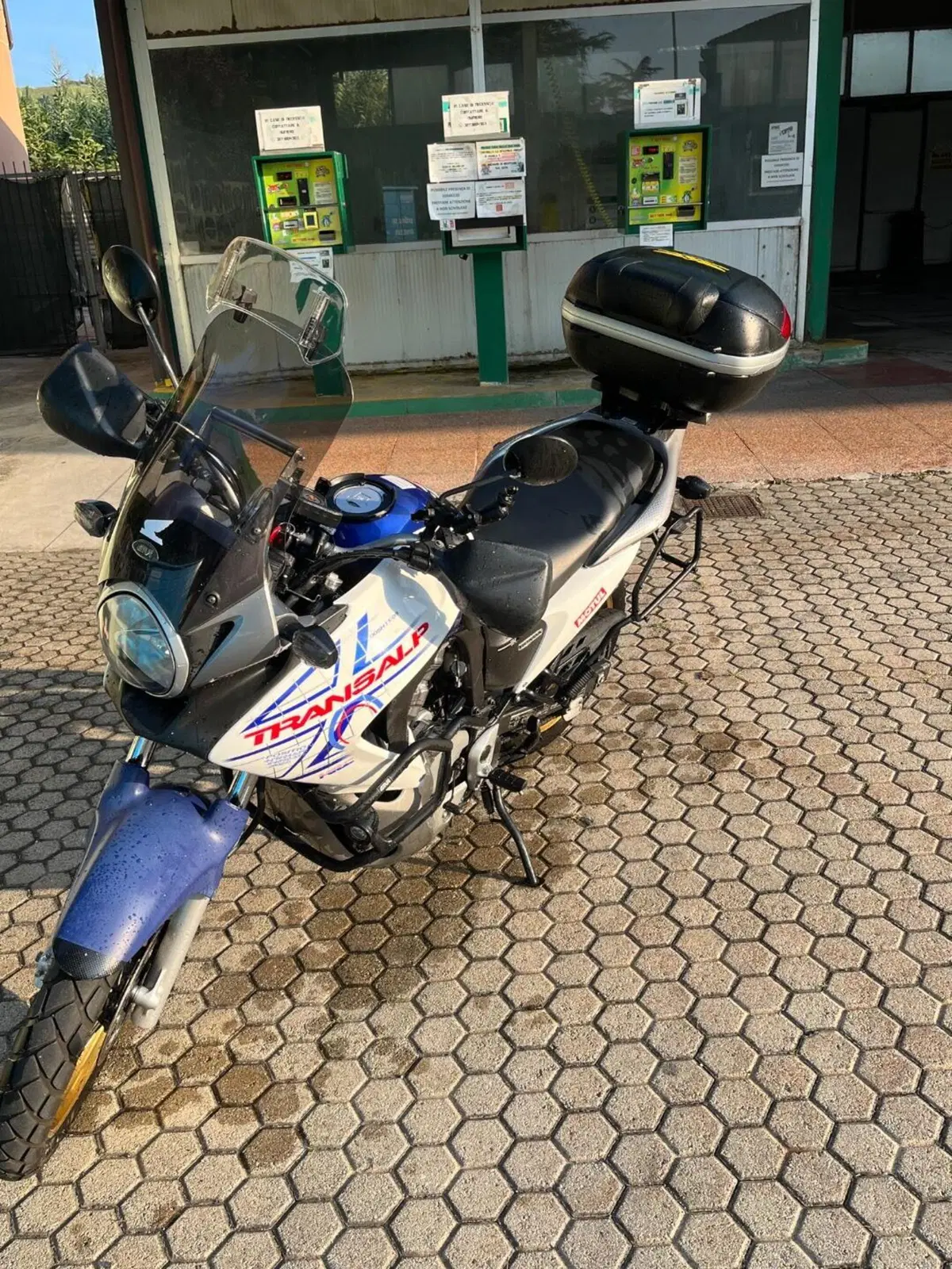 Honda Transalp XL 700 V (2007 - 2013) (10)
