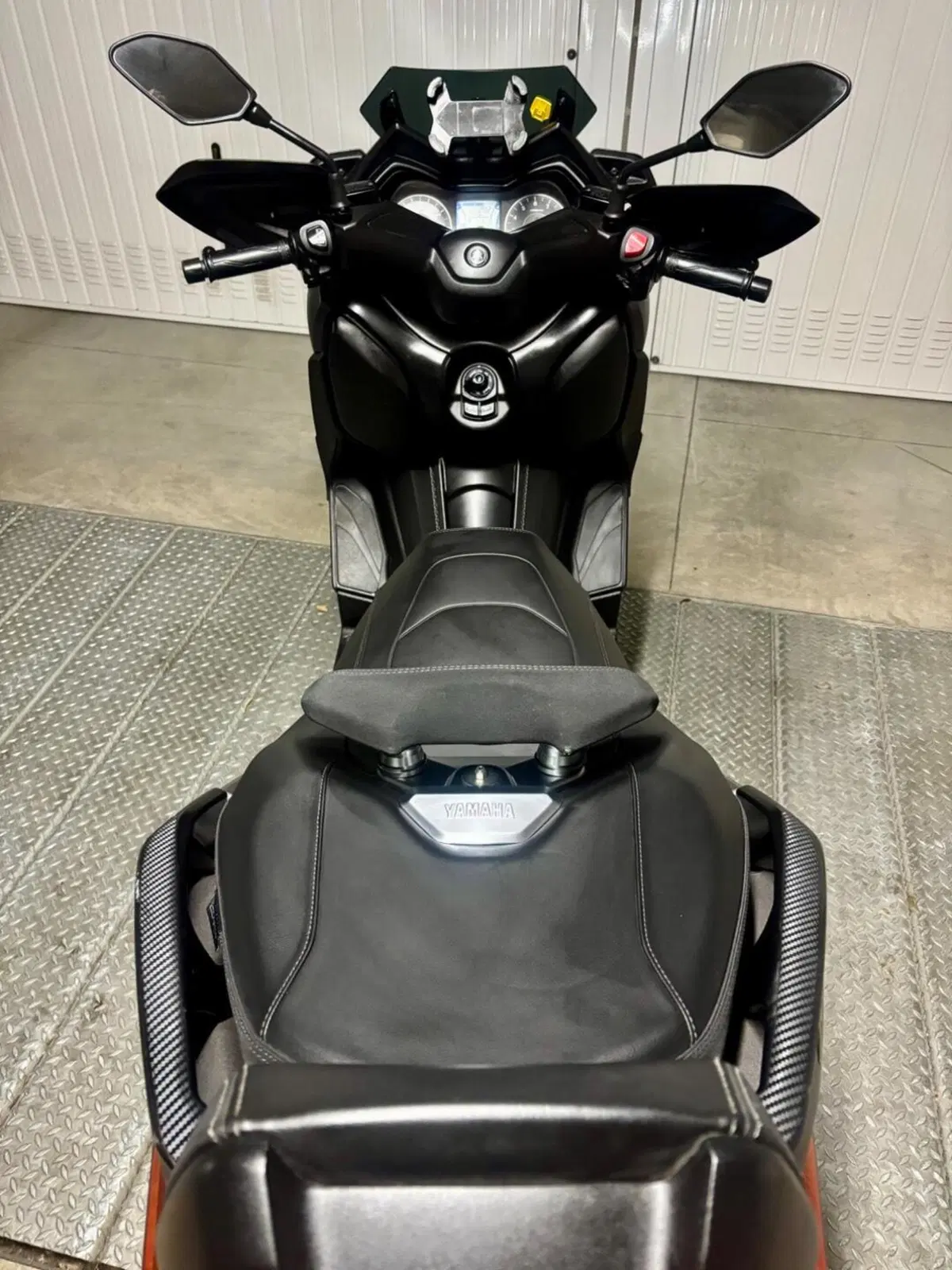 Yamaha X-Max 300 ABS (2017 - 20) (7)