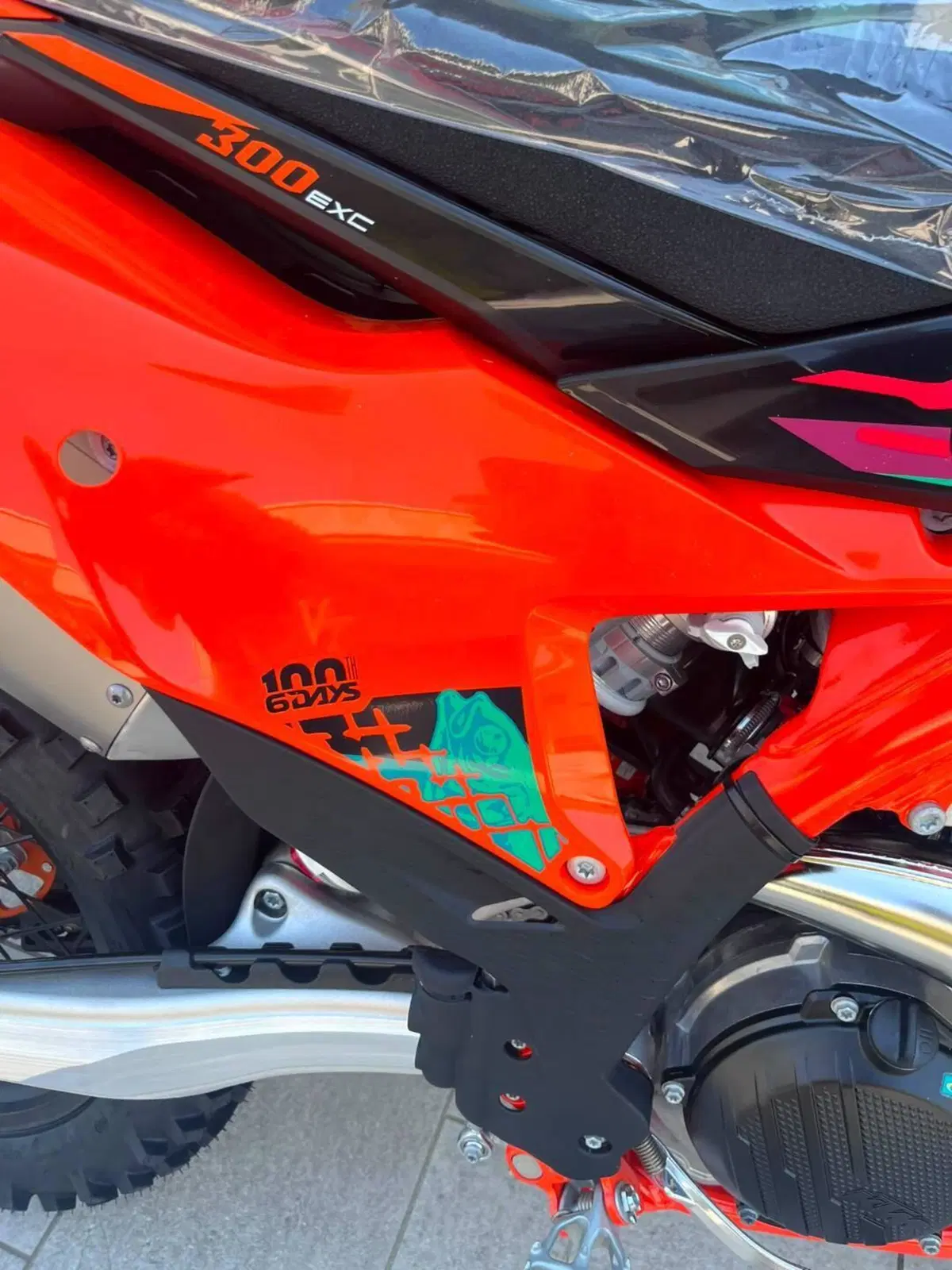 KTM 300 EXC 6Days (2027) (4)