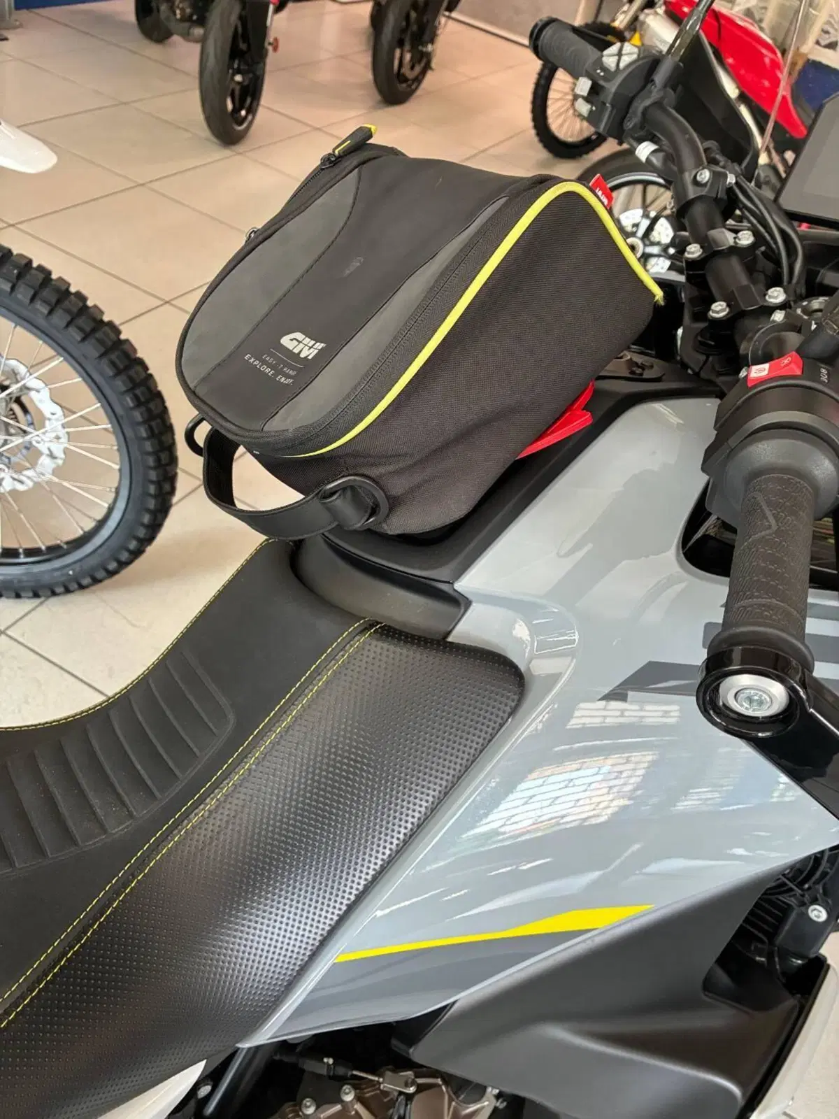 Husqvarna Norden 901 (2022 - 26) (13)