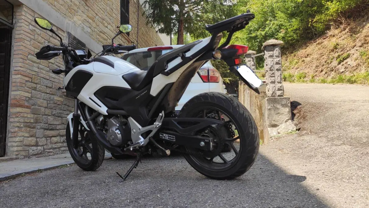 Honda NC700X ABS (2012 - 13) (2)