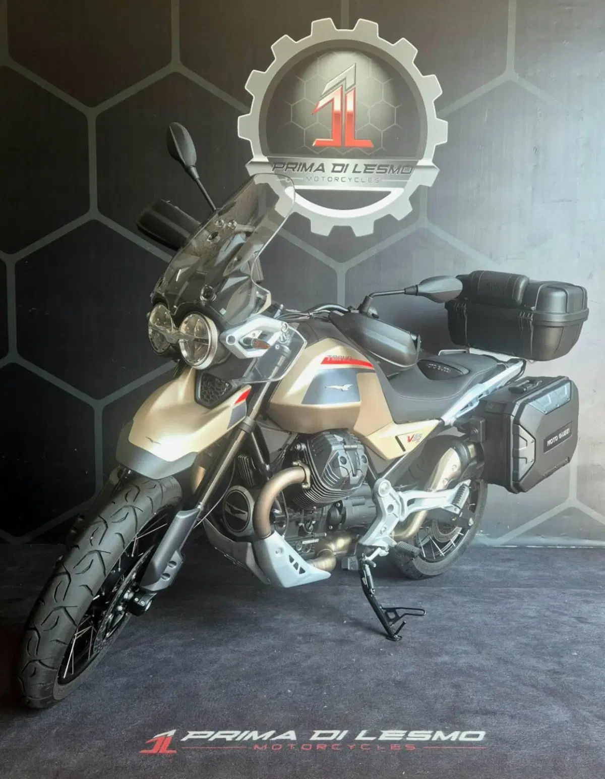 Moto Guzzi V85 TT Travel (2024 - 26) (3)