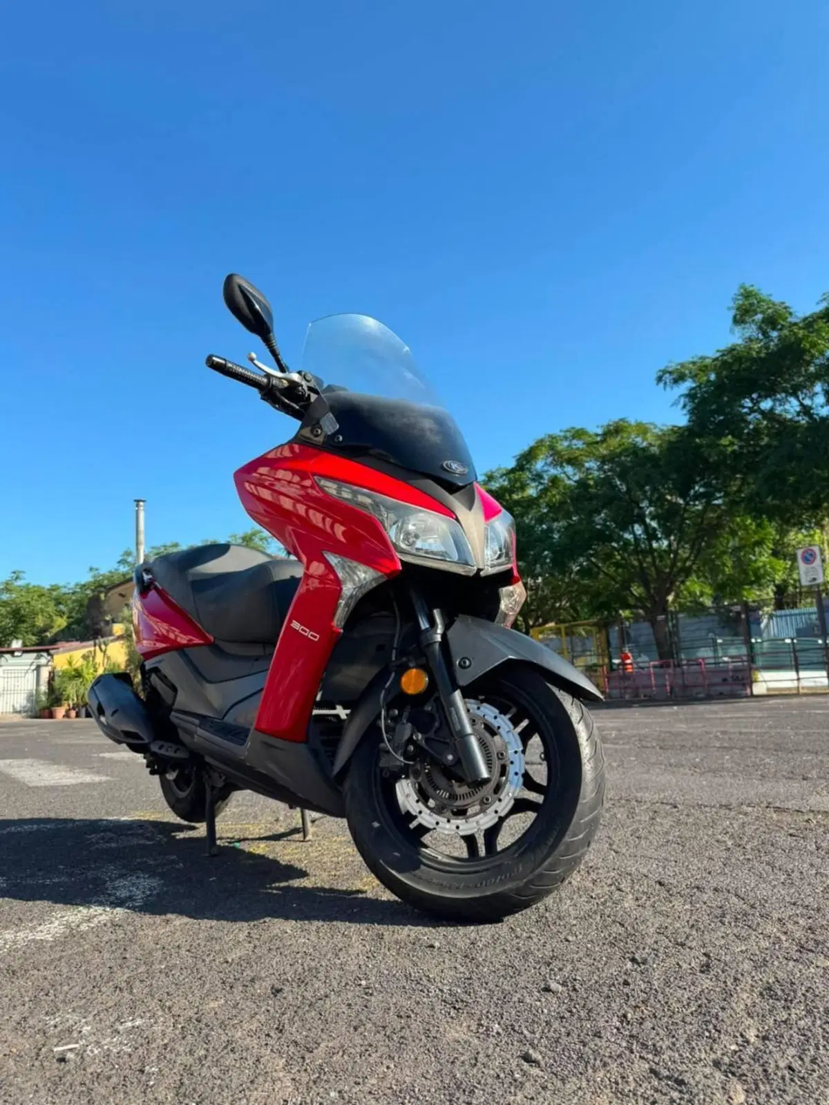 Kymco X-Town 300i ABS (2016 - 20) (4)