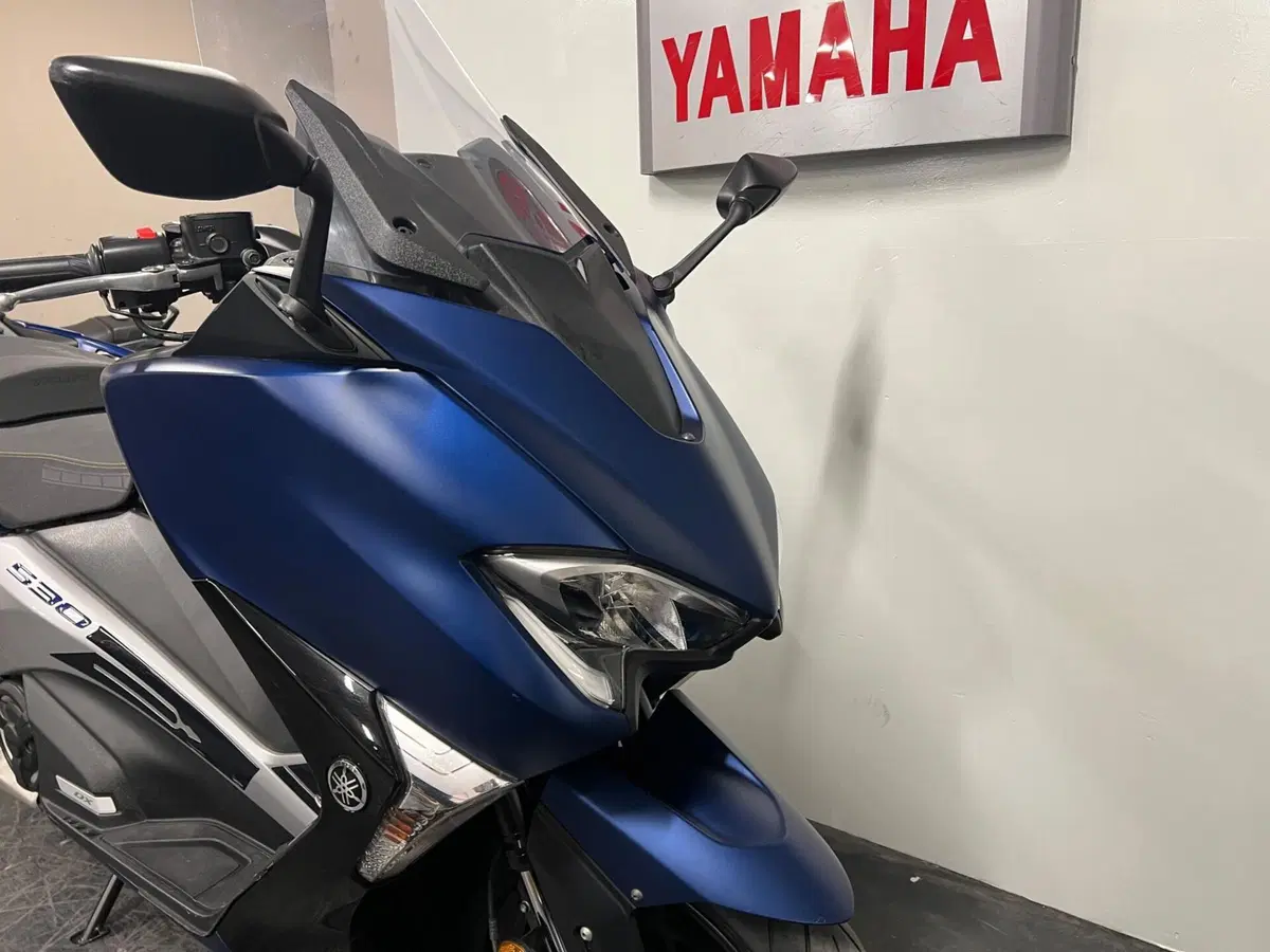 Yamaha T-Max 530 DX (2017 - 19) (2)
