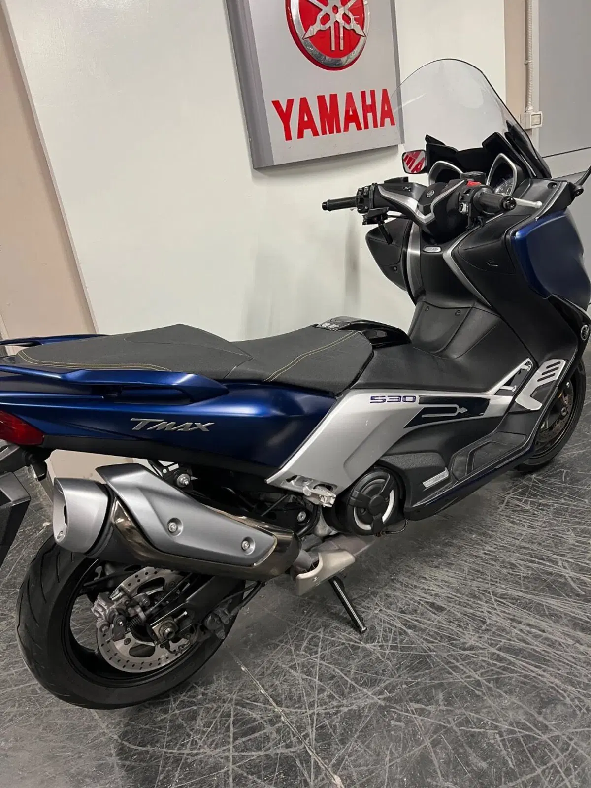 Yamaha T-Max 530 DX (2017 - 19) (4)
