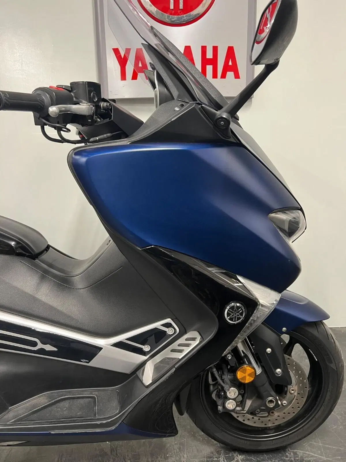 Yamaha T-Max 530 DX (2017 - 19) (7)