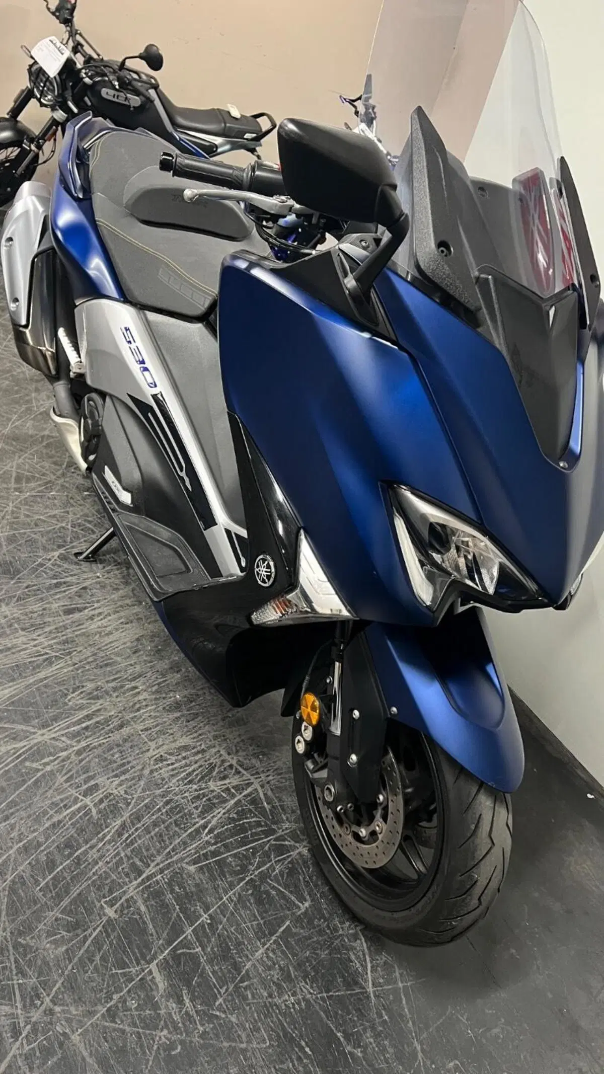 Yamaha T-Max 530 DX (2017 - 19) (11)