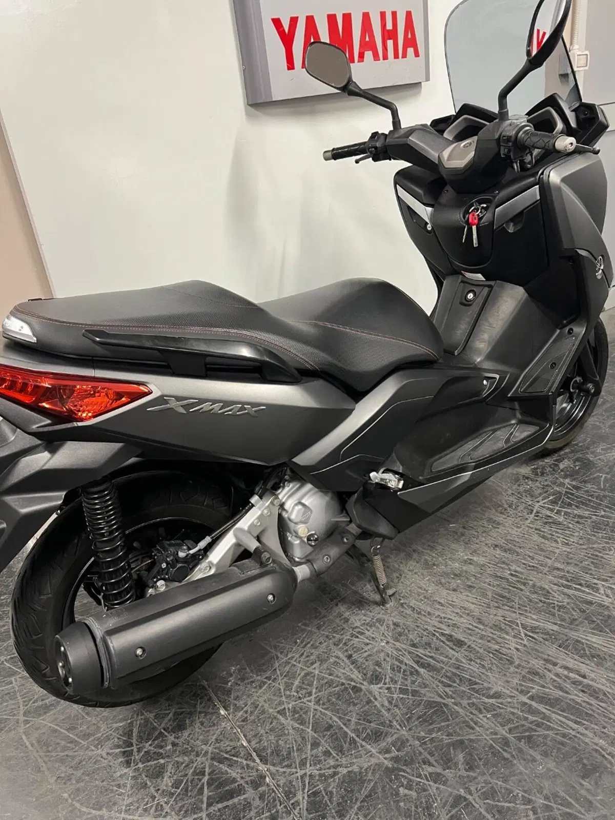 Yamaha X-Max 250 (2014 - 16) (4)